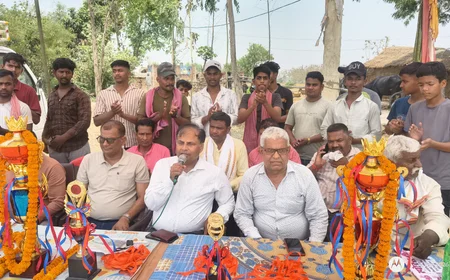 तेलिया कला में क्रिकेट प्रतियोगिता का फाइनल, ‘कैप्टन अंशुमान सिंह अमर रहे’ के नारों से गूंजा मैदान