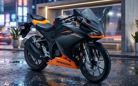 2026 Honda CBR150R Stealth Black Launch: एंट्री-लेवल सुपरबाइक में मिलेगा 6-स्पीड गियरबॉक्स और स्लिपर क्लच