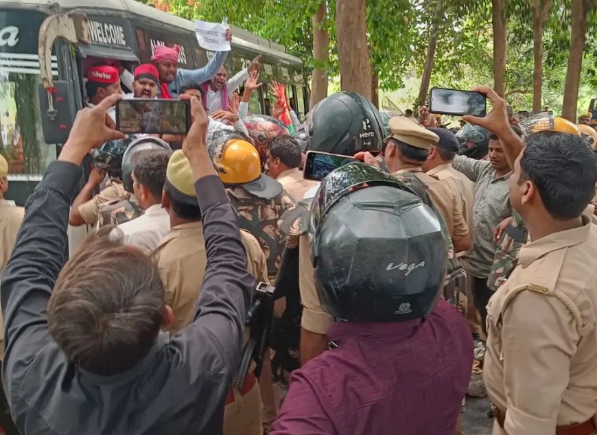 बरहज तहसील में सपा कार्यकर्ताओं पर कार्रवाई, डाक बंगले से पूर्व विधायक समेत कई गिरफ्तार