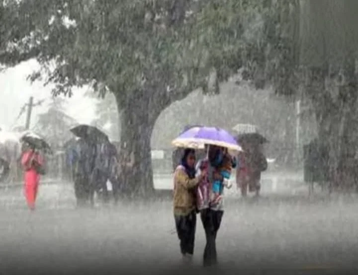 यूपी में बदला मौसम का मिजाज, तेज आंधी-बारिश से मिली राहत, 5 दिन का अलर्ट जारी
