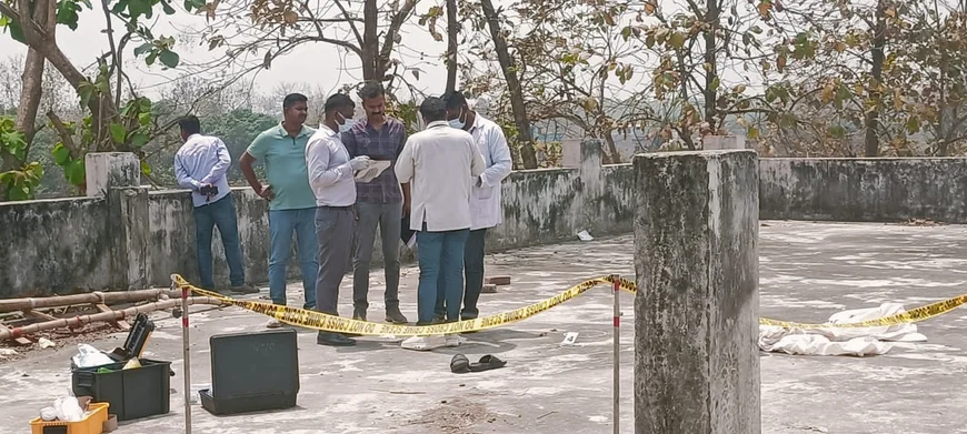 गोरखपुर क्लब संचालक के बेटे अम्बरीश श्रीवास्तव ने फार्महाउस में खुद को मारी गोली, मौत